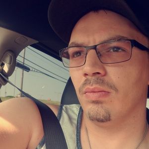 Meet your Posher, Cory